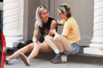 kristen-stewart-and-dylan-meyer-in-new-york-city-08-15-2019[...].jpg