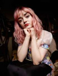 maisie-williams-in-s-magazine-spring-2019-5.jpg