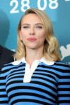 scarlett-johansson-marriage-story-photocall-at-the-76th-ven[...].jpg