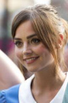 jenna-louise-coleman-on-the-set-of-doctor-who-in-cardiff-ba[...].jpg