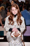 sadie-sink-at-prada-fashion-show-at-mfw-in-milan-09-18-2019[...].jpg