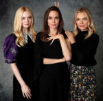 elle-fanning-angelina-jolie-and-michelle-pfeiffer-maleficen[...].jpg