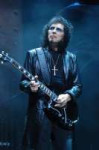 Tony-Iommi2009-06-11ChicagophotobyAdam-Bielawski.jpg