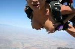 naked-skydiving-14.jpg