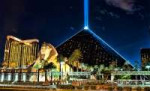 luxor-hotel-casino-las-vegas.jpg