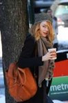 emma-stone-real-new-york-city-street-style-winter-20141.jpg