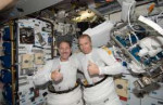 STS-125348606mainfd6-thumbsupfull.jpg