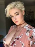 Stefania-Ferrario-head-tilt.jpg