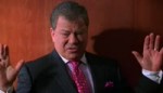 BostonLegal.s02e07по коленям.webm