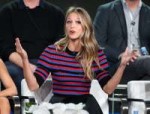 melissa-benoist-paramount-network-waco-panel-2018-winter-tc[...].jpg