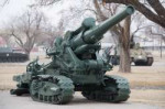 203mm howitzer B-4M 2.jpg