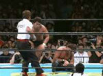 040808.NJPW.NakamuravsShibata.04.gif